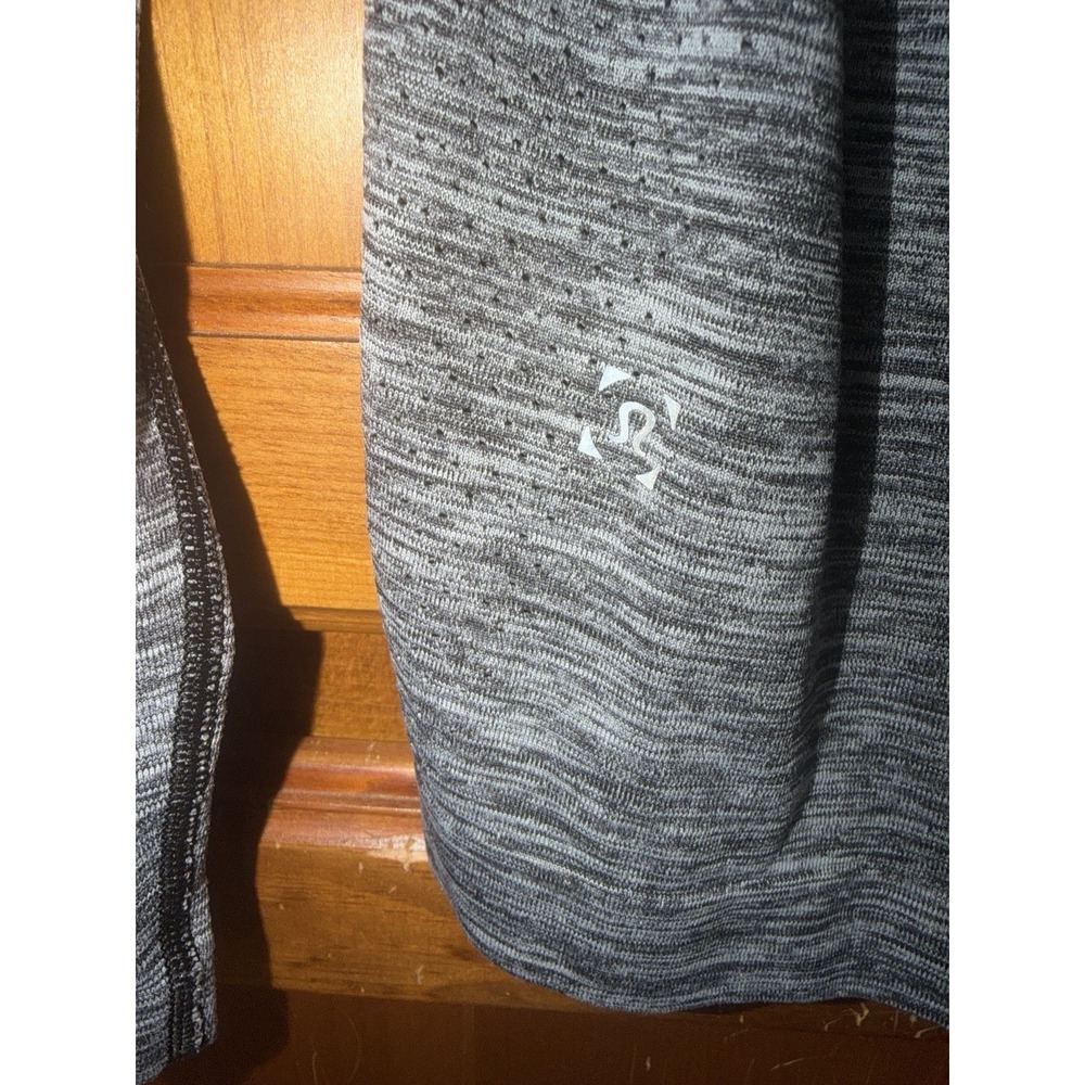 Lululemon Metal Vent Tech Shirt Top Long Sleeve Men's L Gray Yoga Running LS - Picture 4 of 7